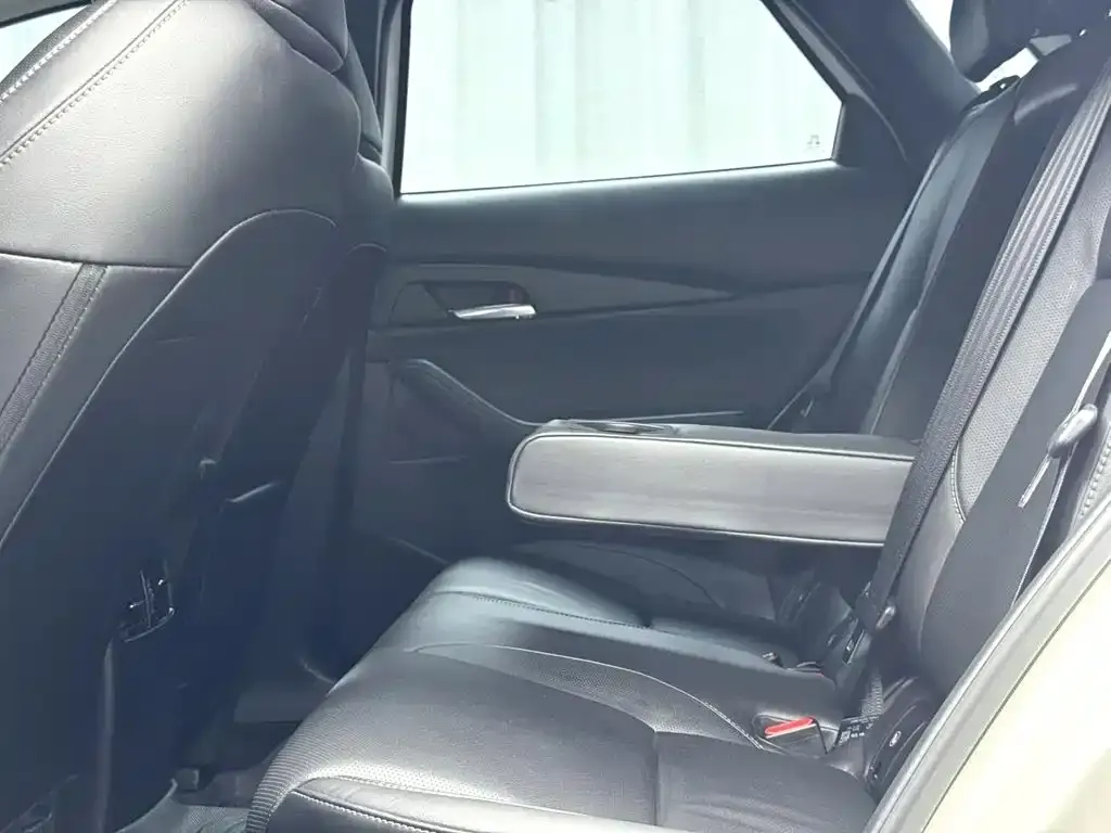 Mazda CX-30 — фото 2