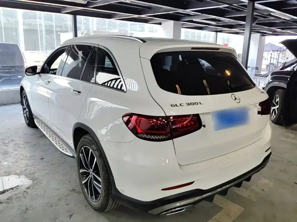 Mercedes-Benz GLC — фото 10