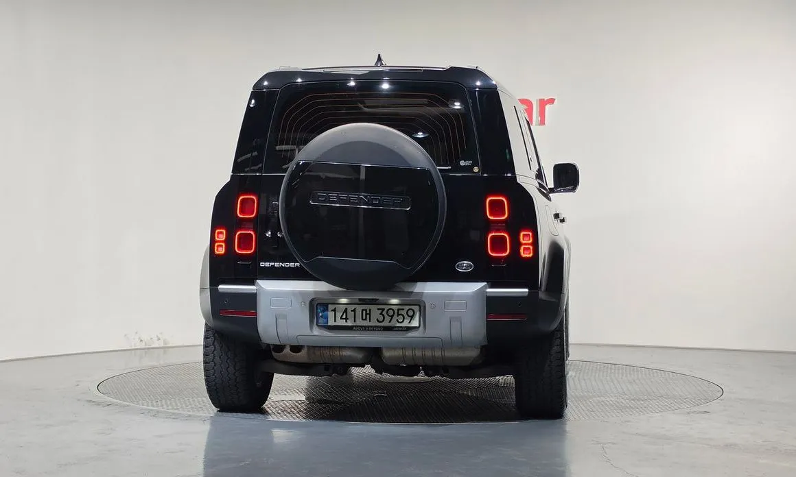 Land Rover Defender — фото 3