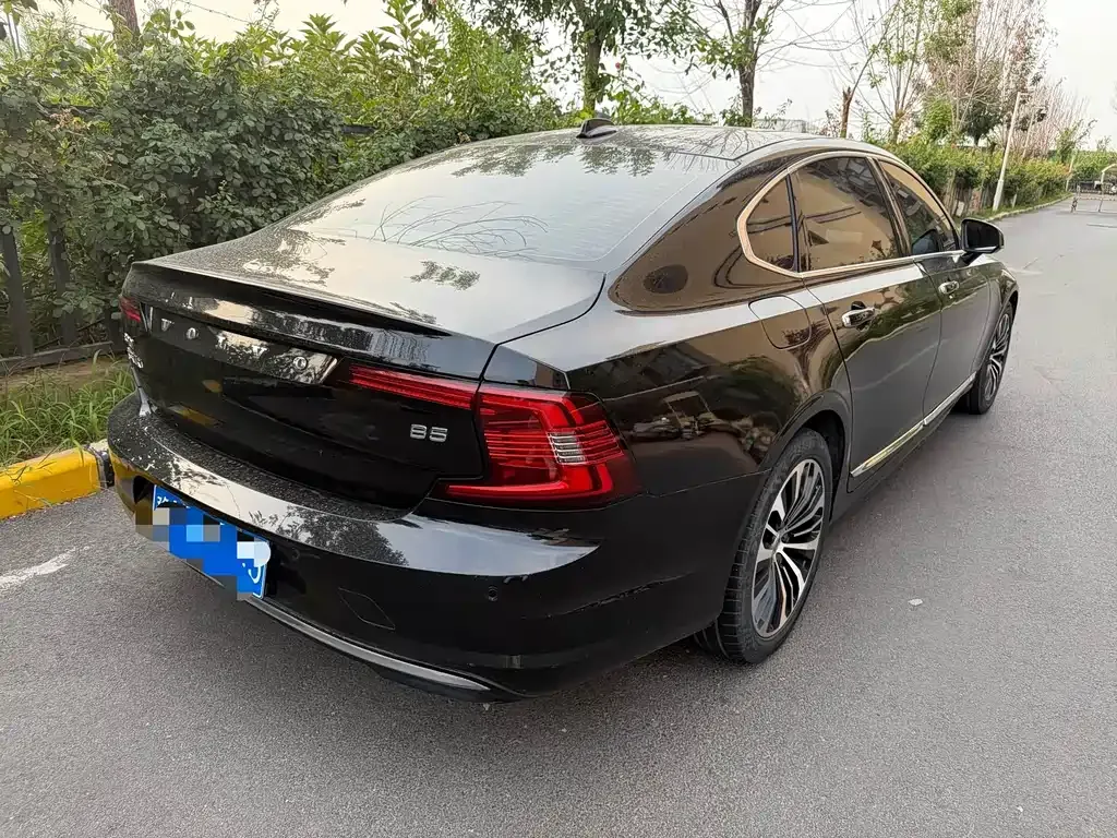 Volvo S90 — фото 8