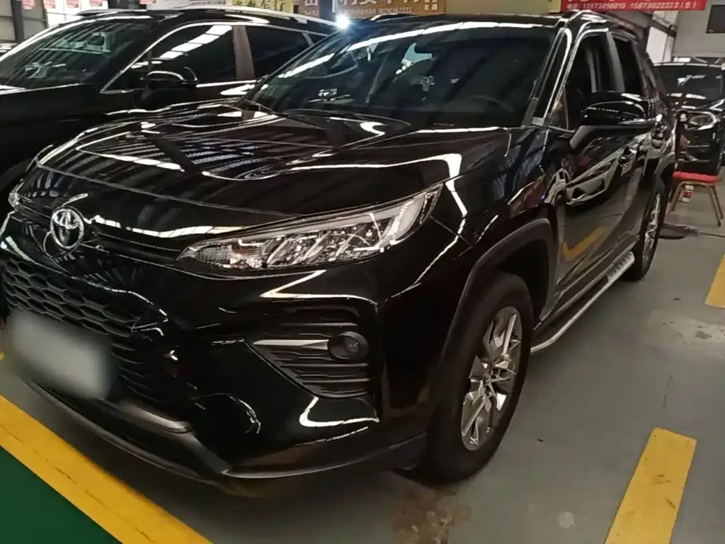 Toyota Wildlander — фото 1
