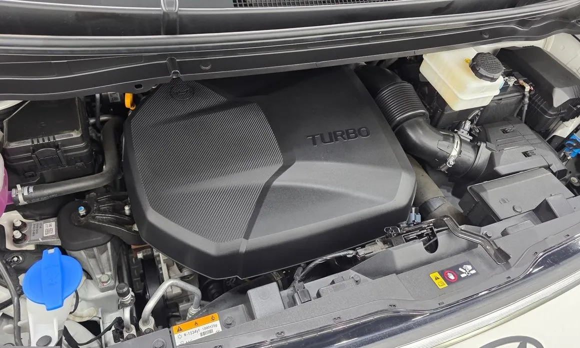Hyundai Staria — фото 9