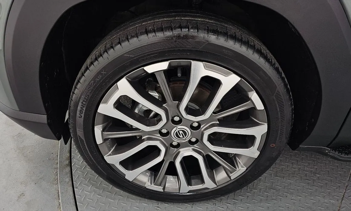 KG Mobility (Ssangyong) Torres — фото 9