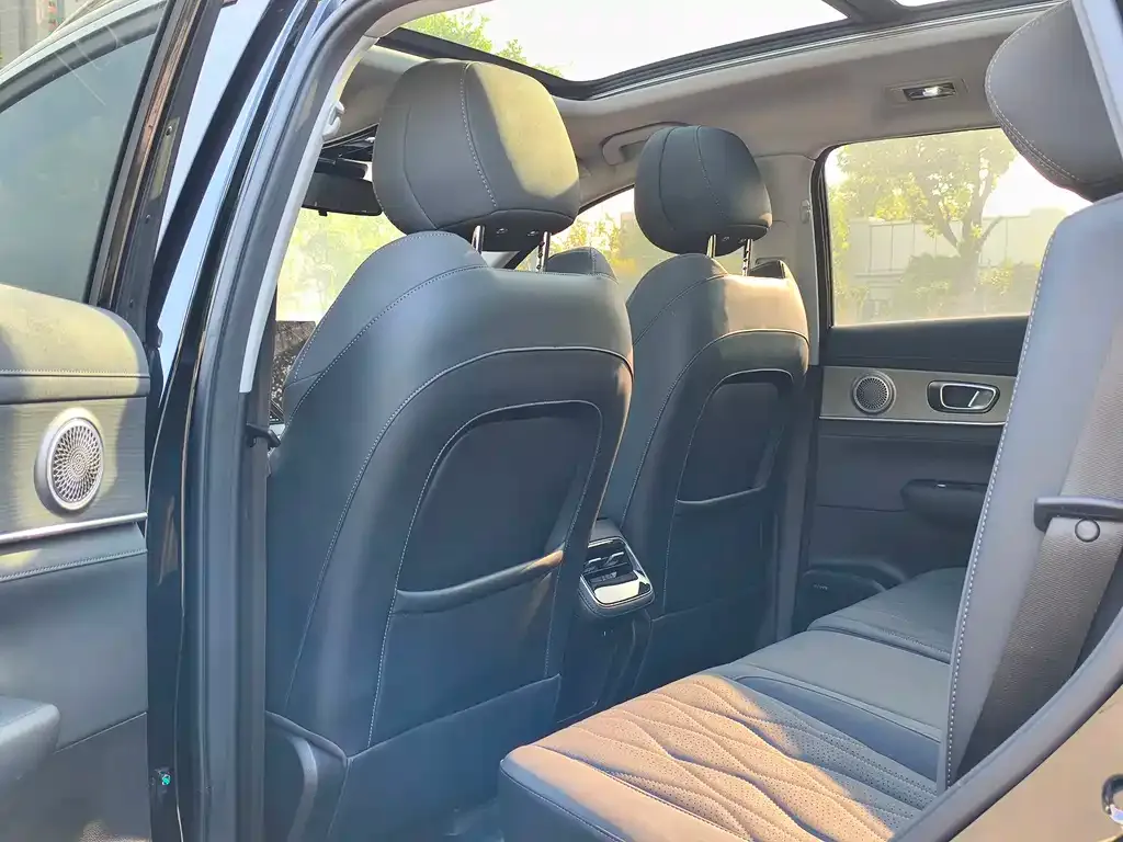 Chery Tiggo 8 PLUS — фото 3