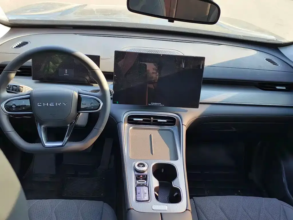 Chery Tiggo 8 PLUS — фото 9