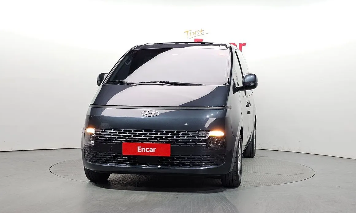Hyundai Staria — фото 3