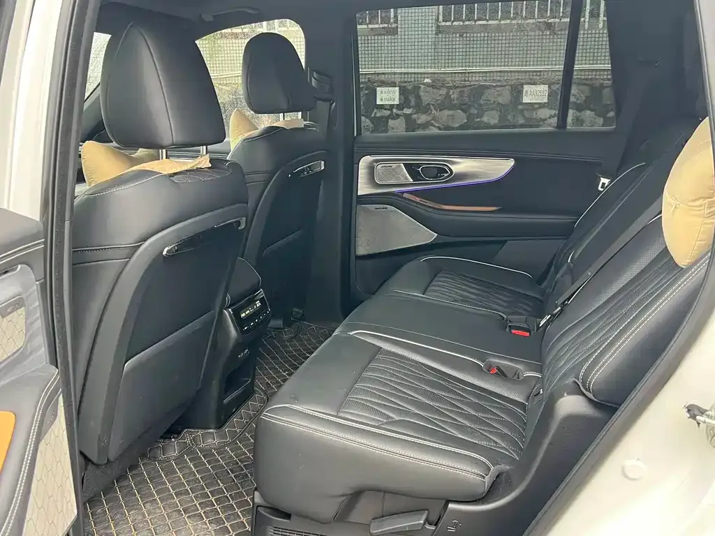 GAC Motor Trumpchi GS8 — фото 3