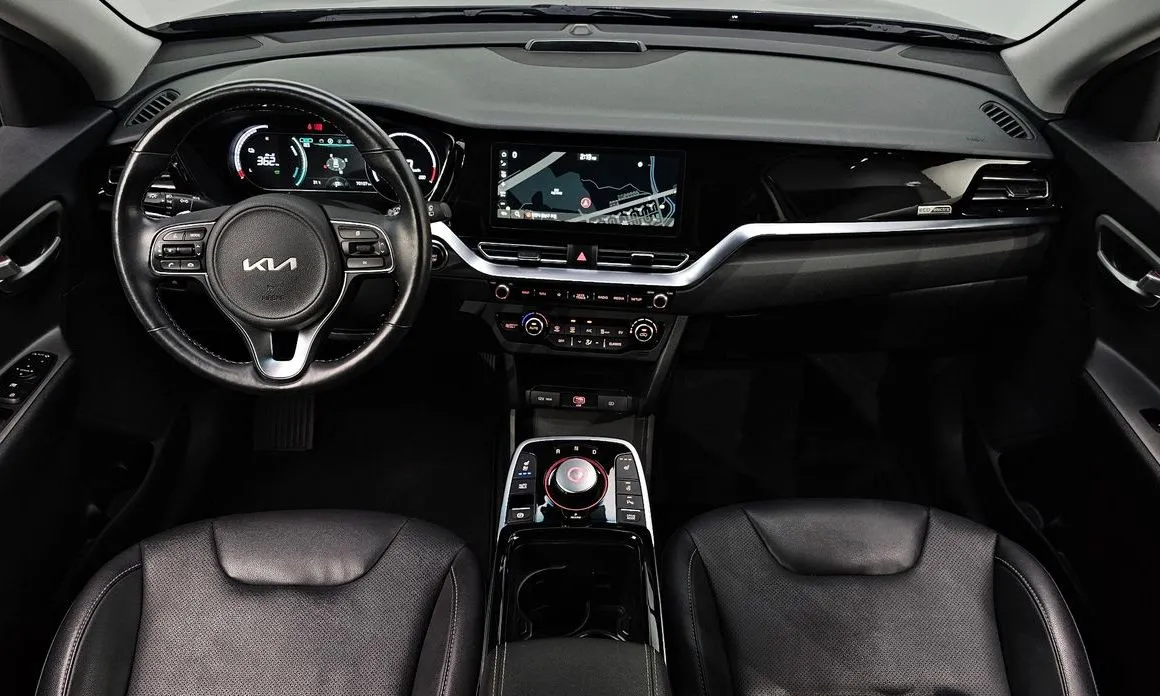 Kia Niro — фото 9