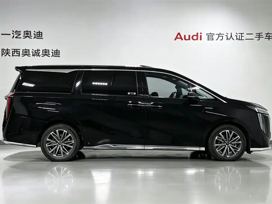 GAC Motor Trumpchi M8 — фото 10