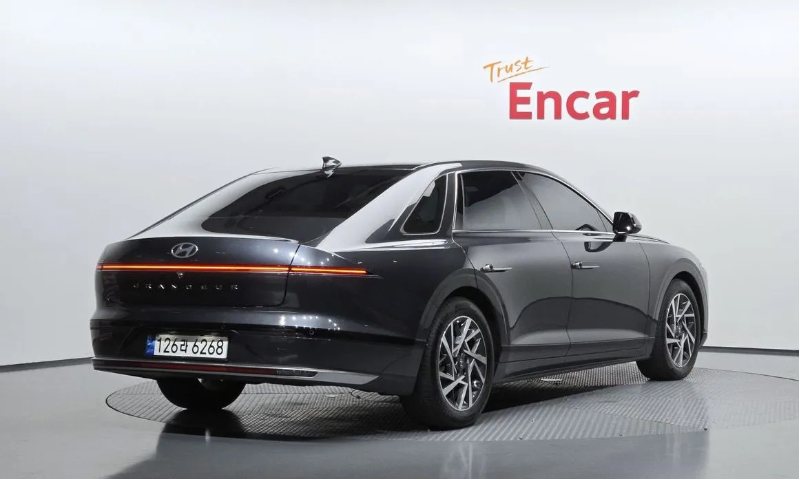 Hyundai Grandeur — фото 8