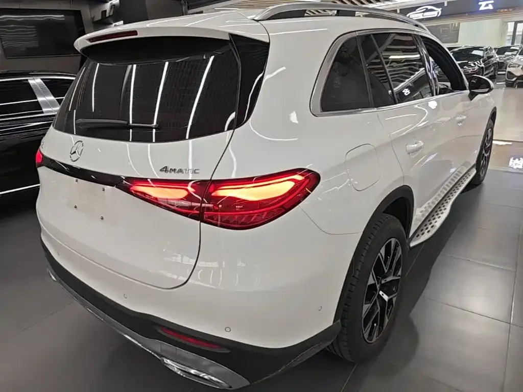 Mercedes-Benz GLC — фото 7