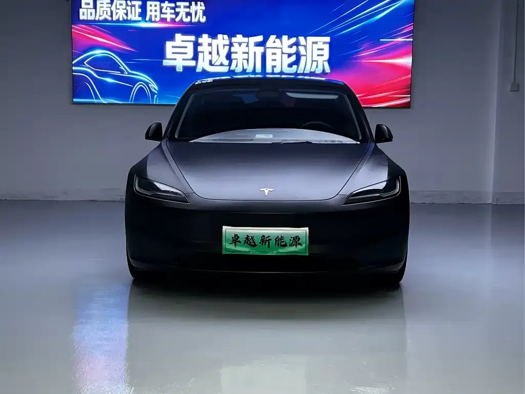 Tesla Model 3 — фото 2