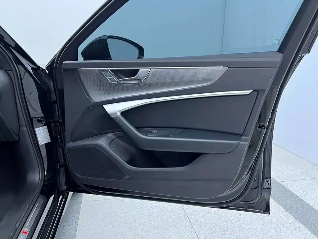 Audi A6L New Energy — фото 4