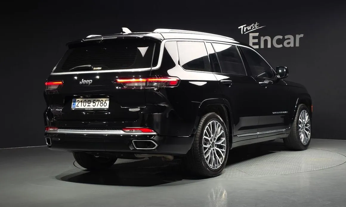 Jeep Cherokee — фото 5