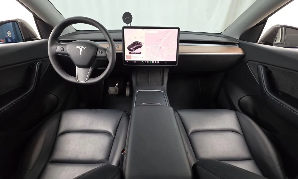 Tesla Model Y — фото 4