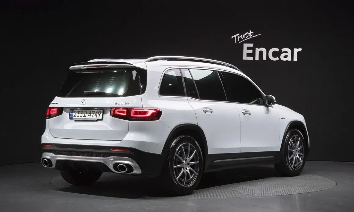 Mercedes-Benz GLB-Class — фото 5