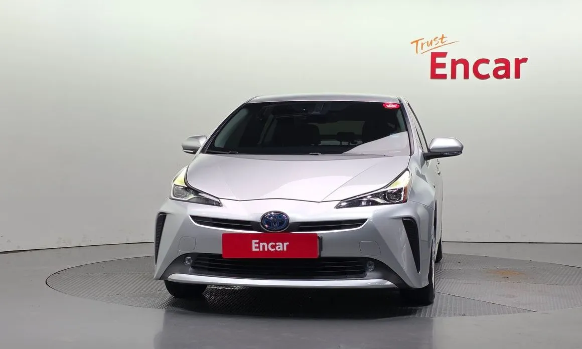 Toyota Prius — фото 6
