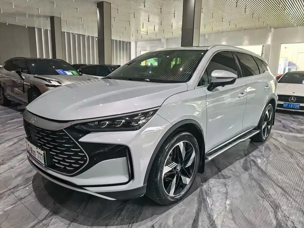 BYD Tang New Energy — фото 1