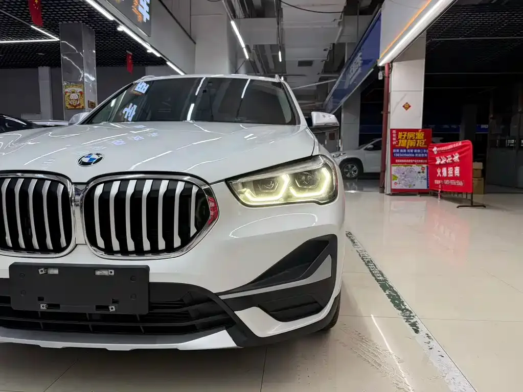 BMW X1 — фото 4