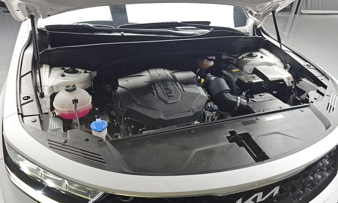 Kia Sorento — фото 10