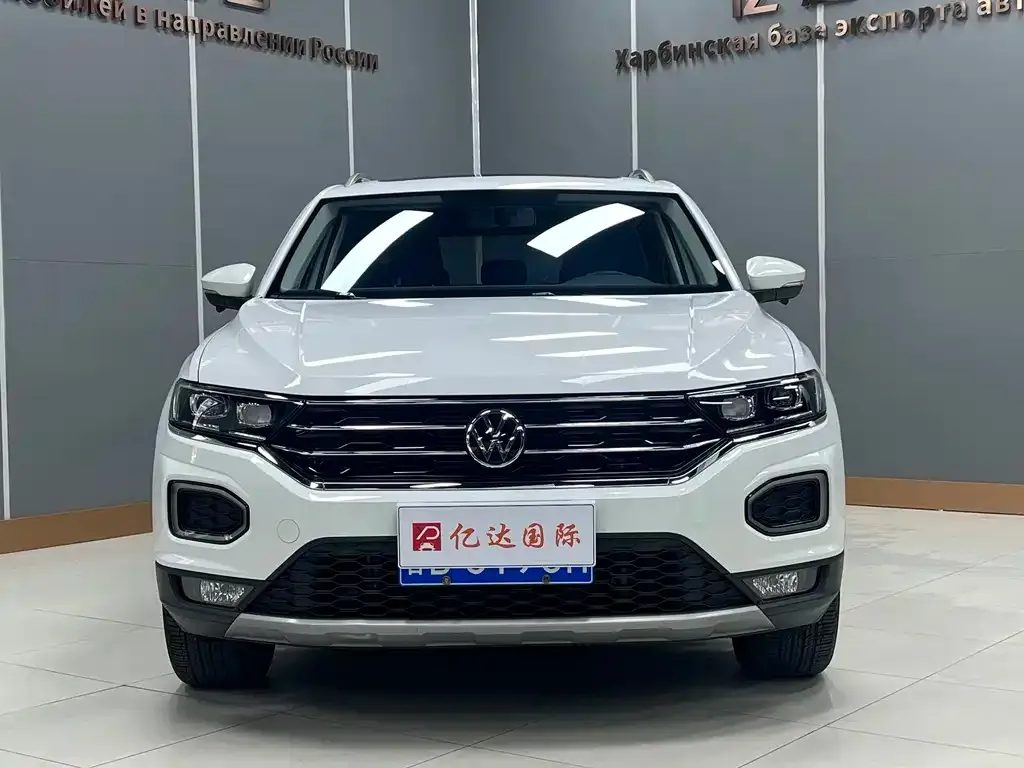 Volkswagen T-Roc — фото 3