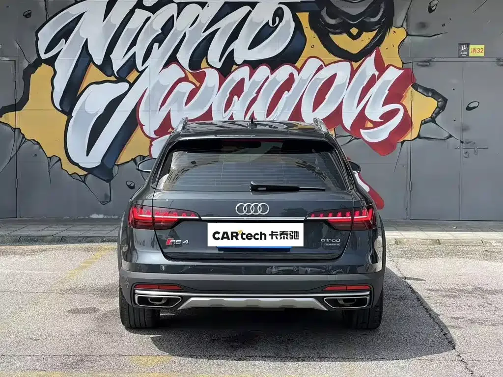 Audi A4 (Import) — фото 3
