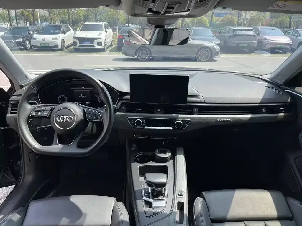 Audi A4 (Import) — фото 2