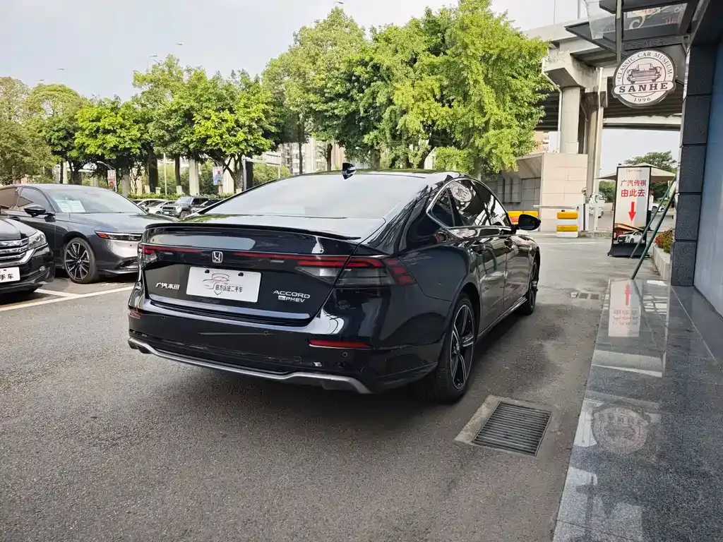 Honda Accord New Energy — фото 8