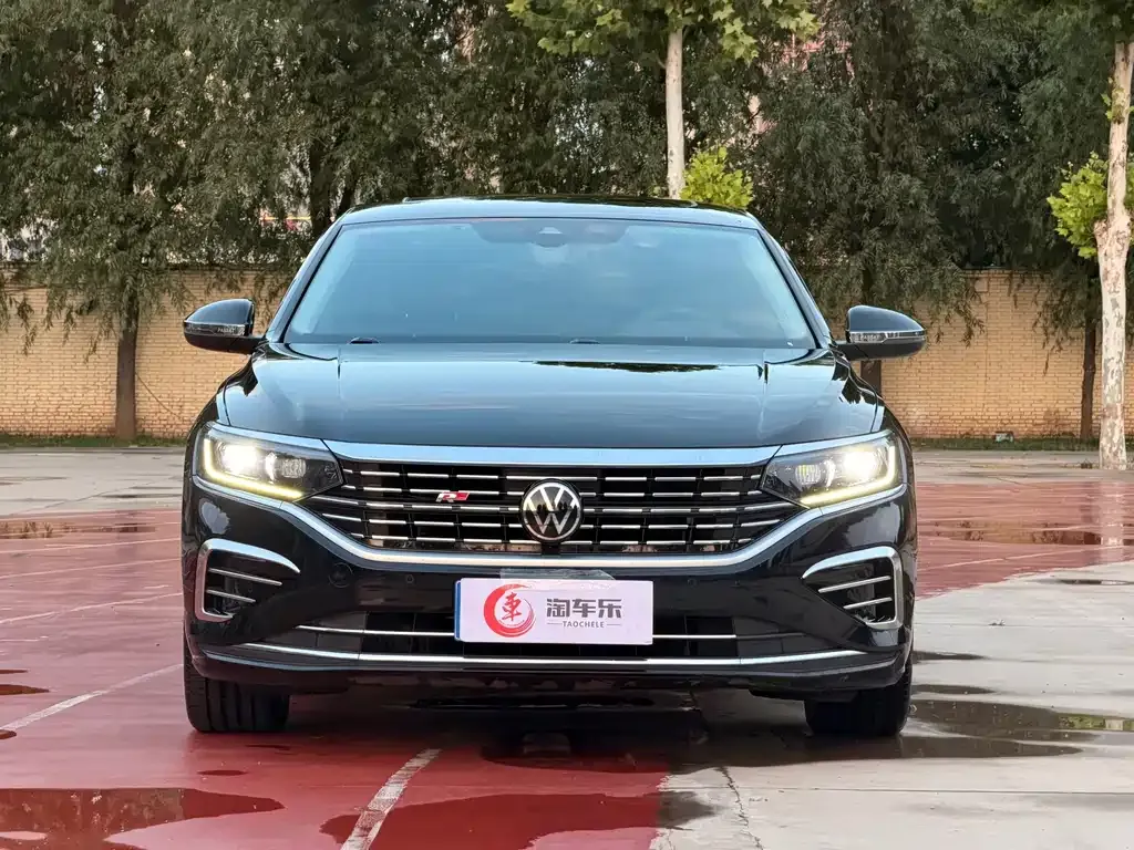 Volkswagen Passat — фото 8