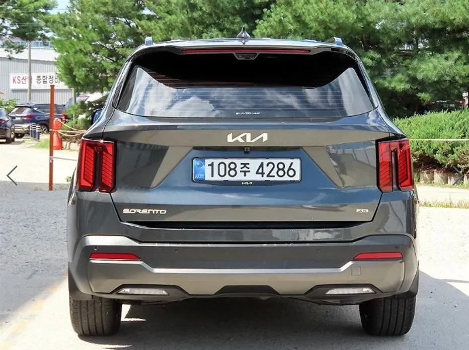 Kia Sorento — фото 5