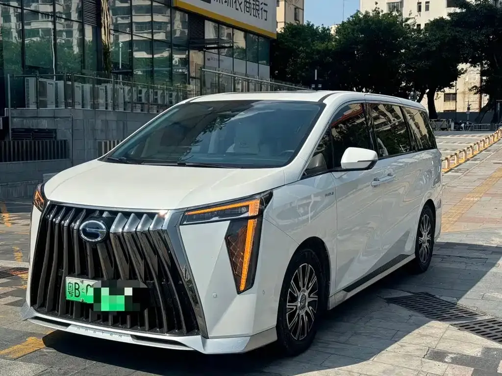 GAC Motor Trumpchi E9 — фото 1