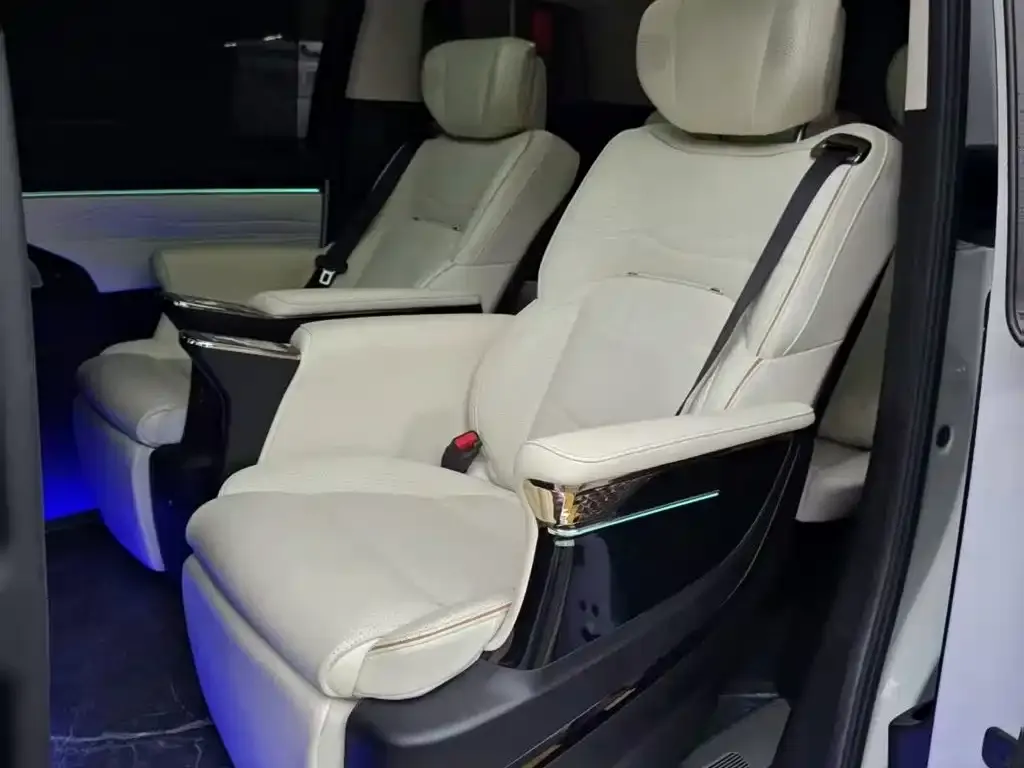 GAC Motor Trumpchi E9 — фото 3