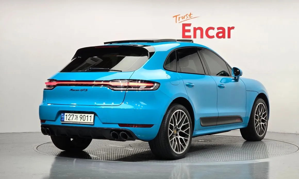 Porsche Macan — фото 8