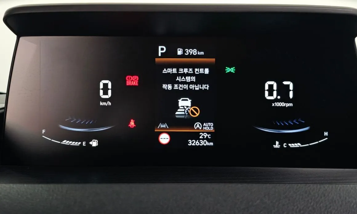Hyundai Staria — фото 2