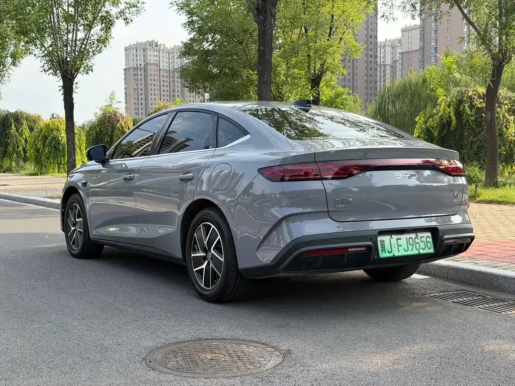 BYD Qin L — фото 4