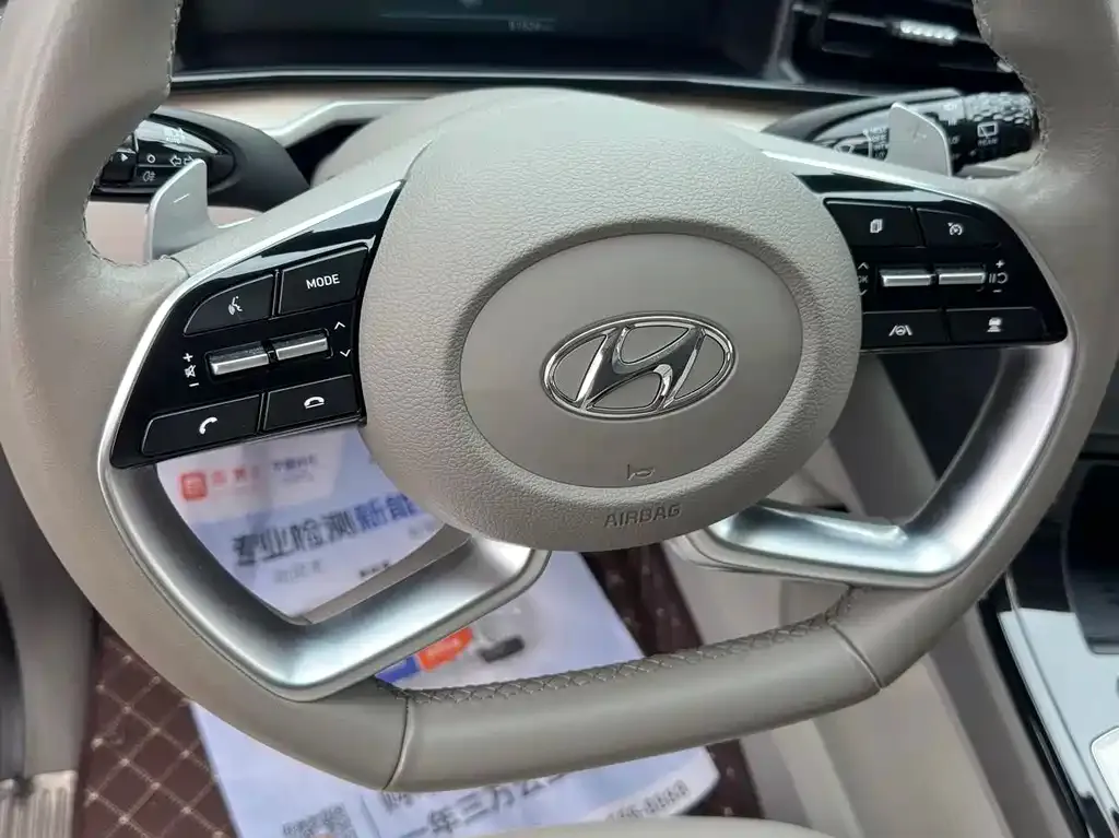 Hyundai Custo — фото 2