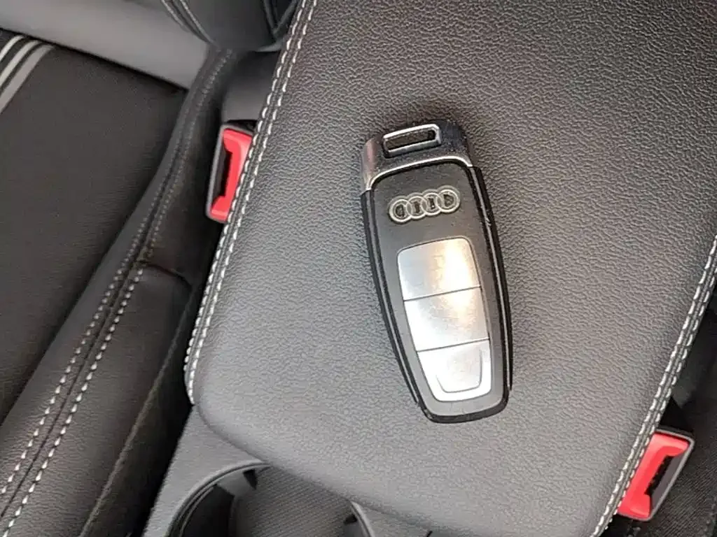 Audi A3 — фото 9