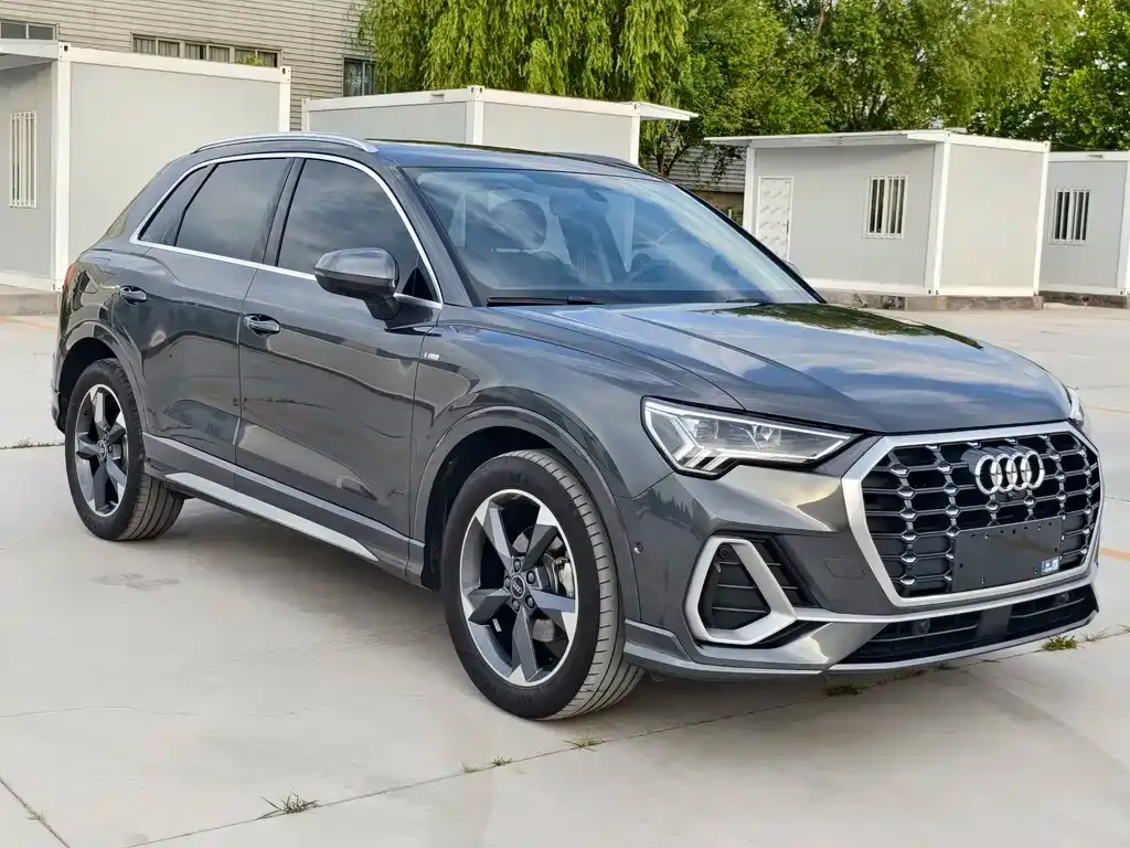 Audi Q3 — фото 6