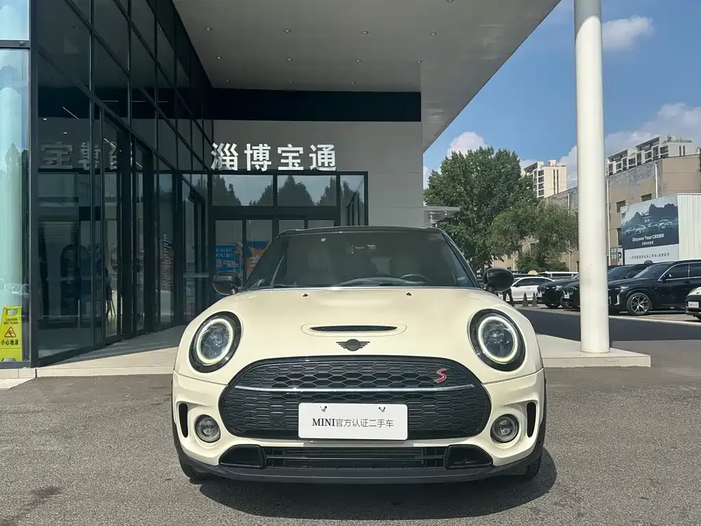 MINI Clubman — фото 4