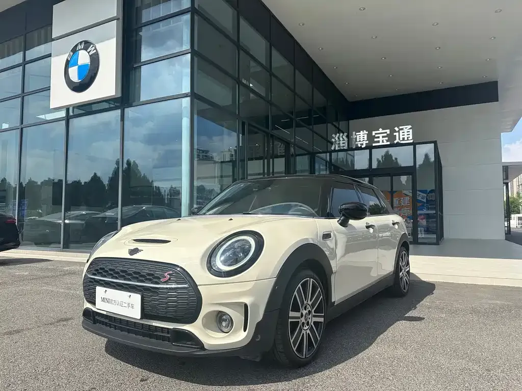 MINI Clubman — фото 3