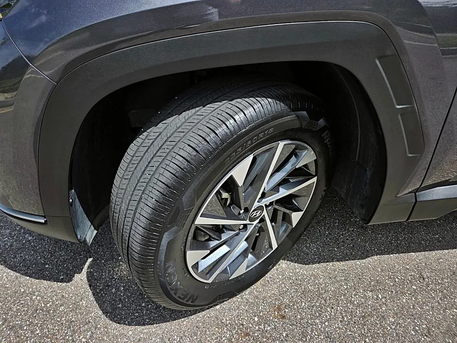 Hyundai Tucson — фото 10