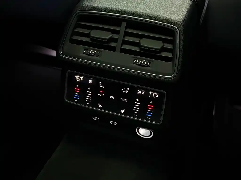 Audi A7L — фото 2