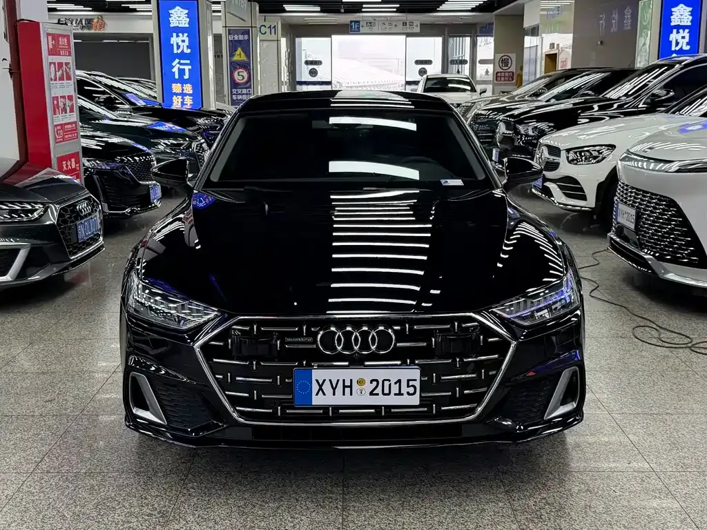 Audi A7L — фото 3