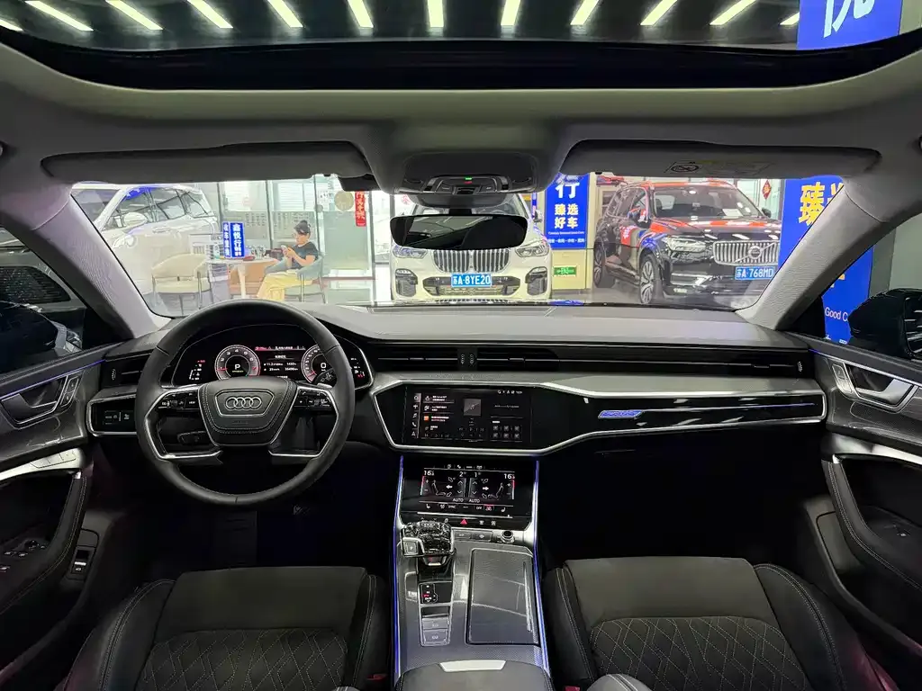 Audi A7L — фото 4