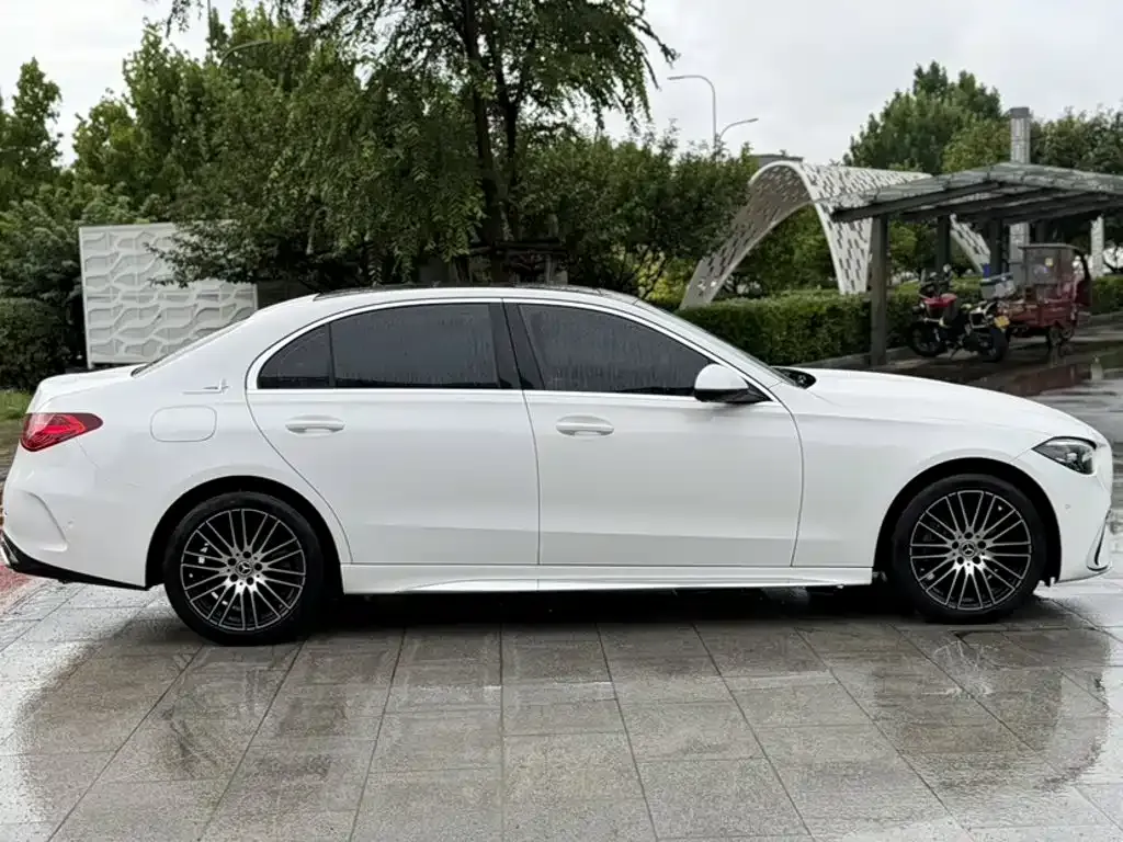 Mercedes-Benz C-Class — фото 4