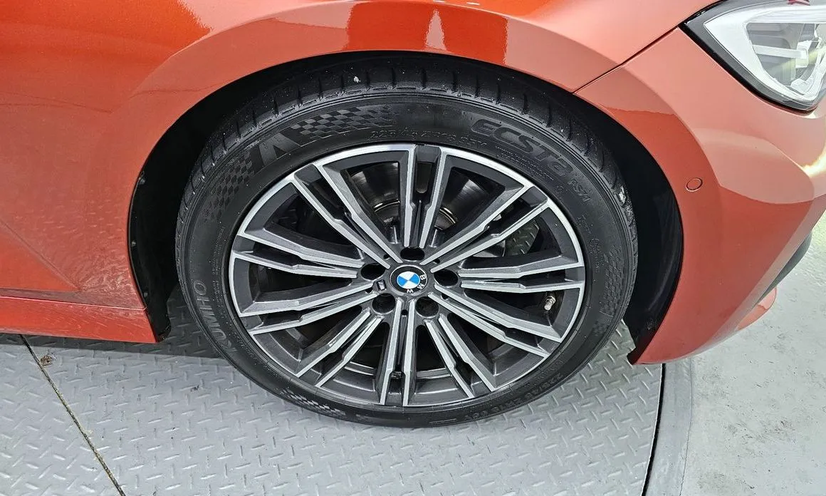 BMW 3-Series — фото 10