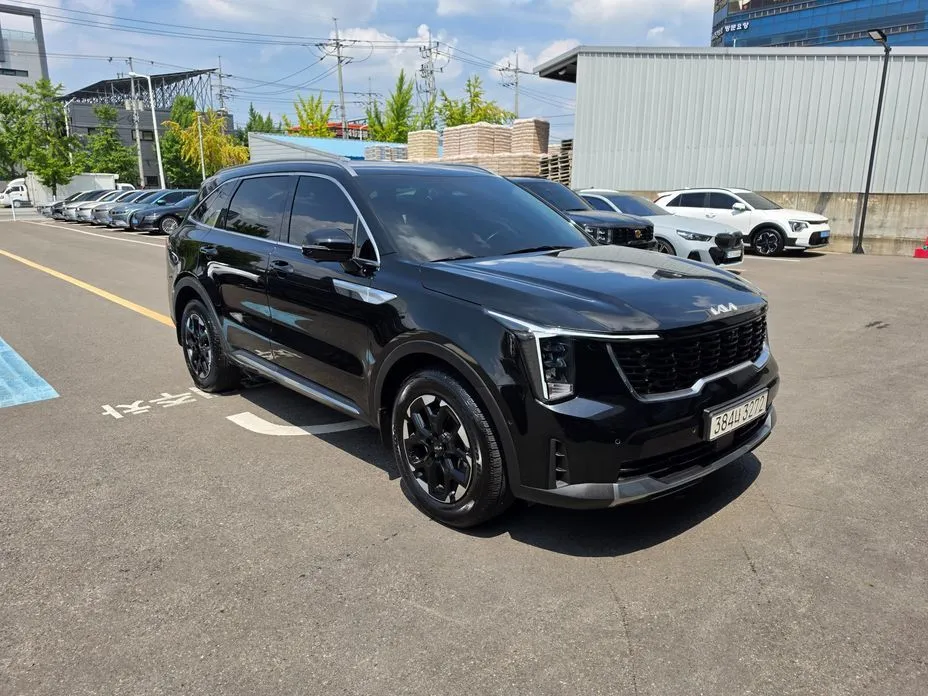 Kia Sorento — фото 5