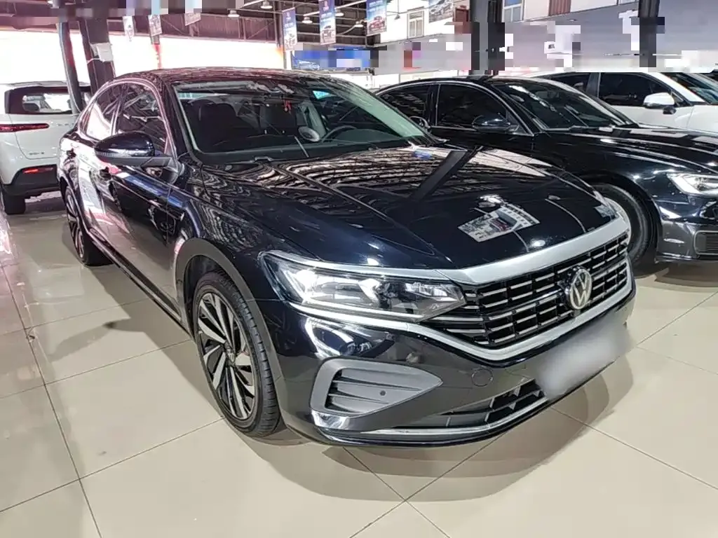 Volkswagen Passat — фото 10