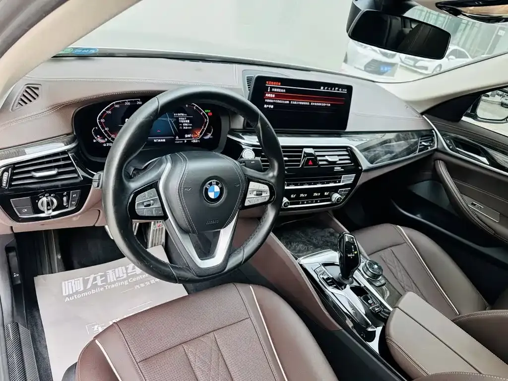 BMW 5 Series — фото 3