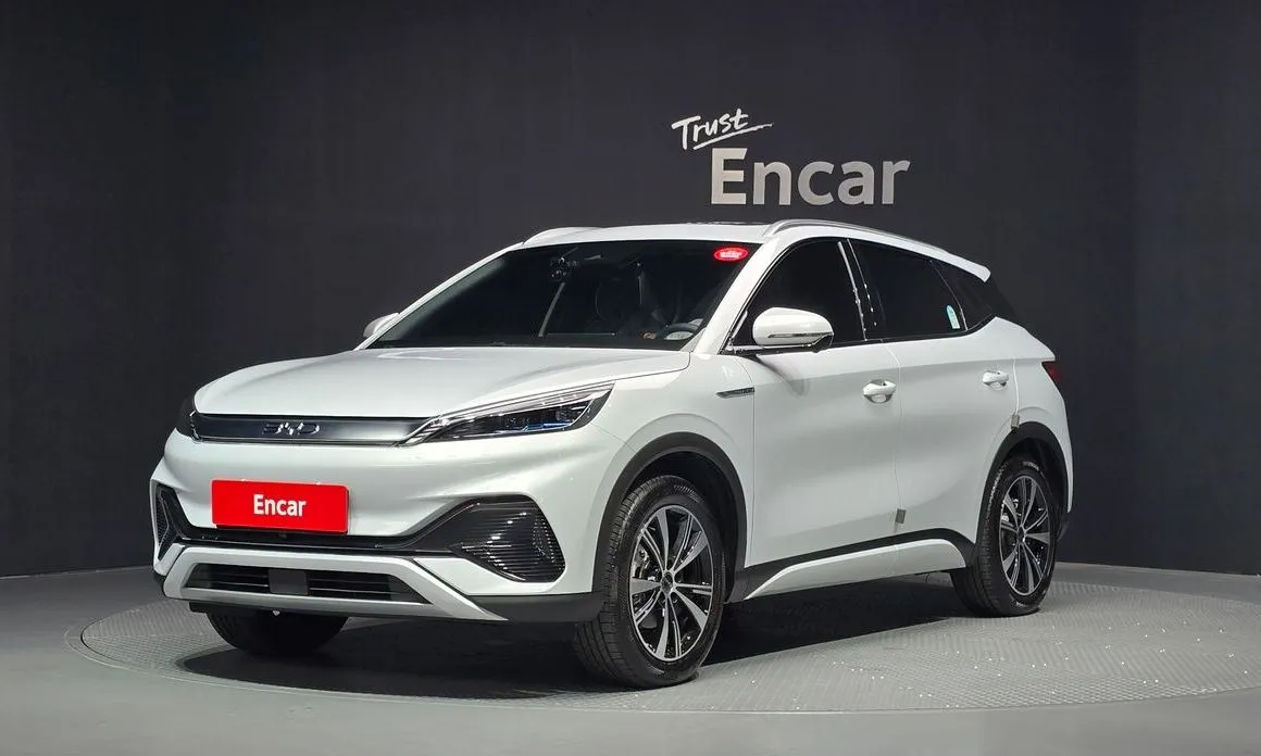 BYD Atto 3 — фото 1